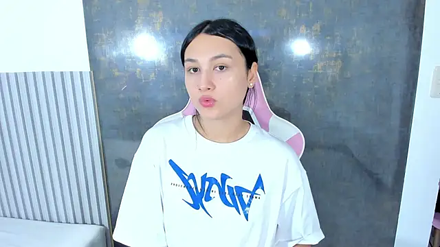 Snapshot of lana_boomer chatting on November 6, 2025, 7:51 pm lana boomer online show from November 6, 2025, 7:51 pm