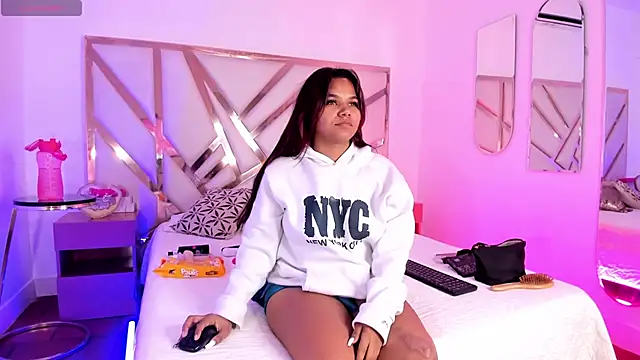 Carolina Evanss online show from March 11, 2025, 3:58 am