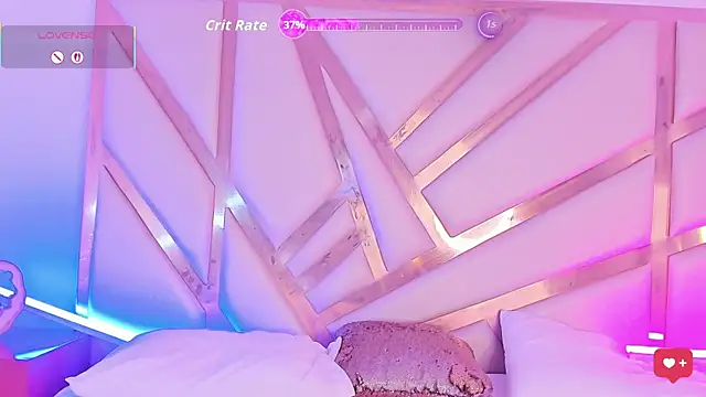 Carolina Evanss online show from October 8, 2025, 11:45 am