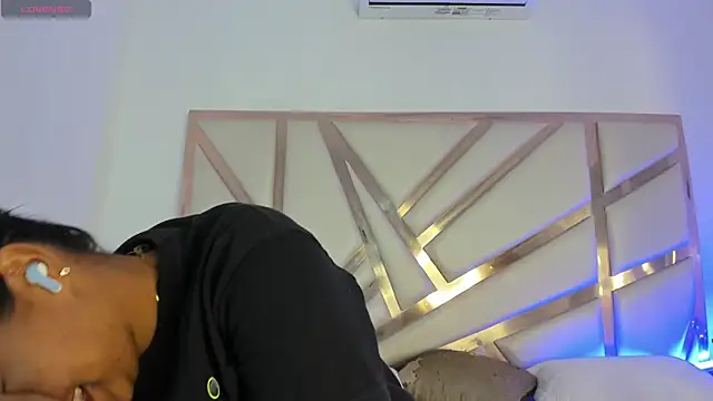 Carolina Evanss online show from September 21, 2025, 11:26 am