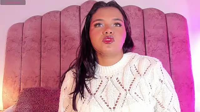 Snapshot of Carolina_Evanss chatting on February 11, 2026, 3:50 am Carolina Evanss online show from February 11, 2026, 3:50 am