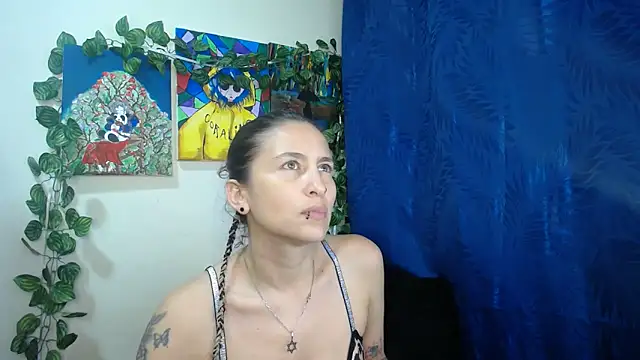 Leyla Horny Bg online show from May 3, 2026, 1:00 am