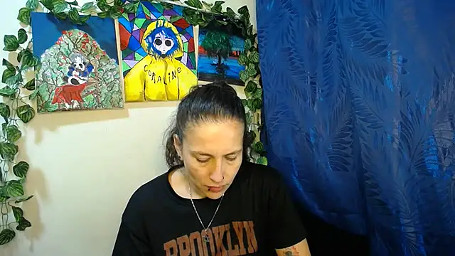 Leyla Horny Bg online show from May 12, 2026, 3:25 am
