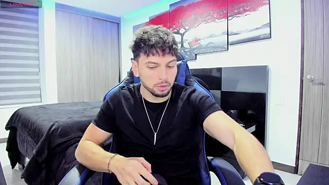 nick klaus online show from April 3, 2026, 12:28 am