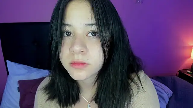 Snapshot of agnes_213 chatting on September 10, 2025, 12:15 pm agnes 213 online show from September 10, 2025, 12:15 pm