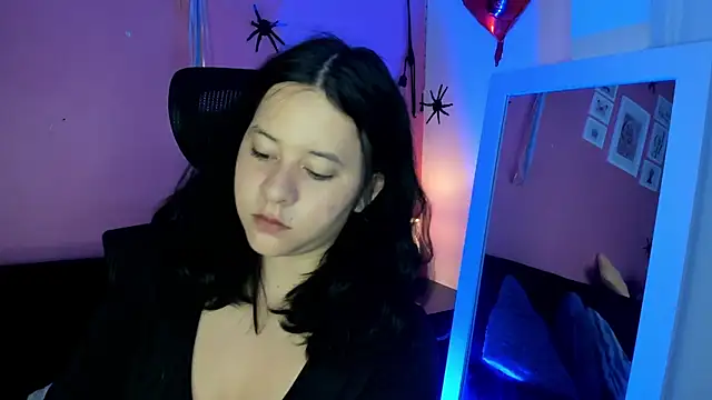 Snapshot of agnes_213 chatting on November 6, 2025, 1:48 pm agnes 213 online show from November 6, 2025, 1:48 pm