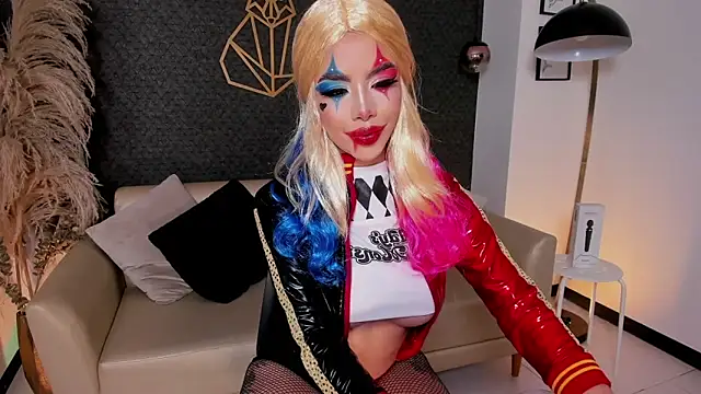 Snapshot of Catvalentine_ chatting on October 30, 2025, 9:29 am Catvalentine online show from October 30, 2025, 9:29 am