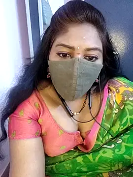 RomeoJuliet345 online show from April 3, 2026, 4:13 pm