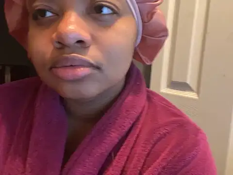 Makemymoney27 online show from January 18, 2025, 6:24 am