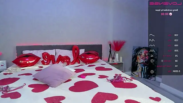 Snapshot of BritneyLix chatting on February 22, 2025, 1:35 pm BritneyLix online show from February 22, 2025, 1:35 pm