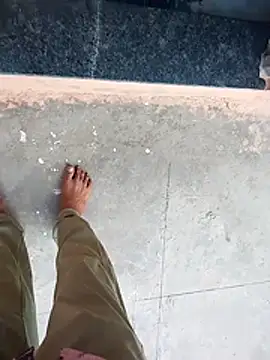 PracticalGum40 online show from November 27, 2025, 2:12 am