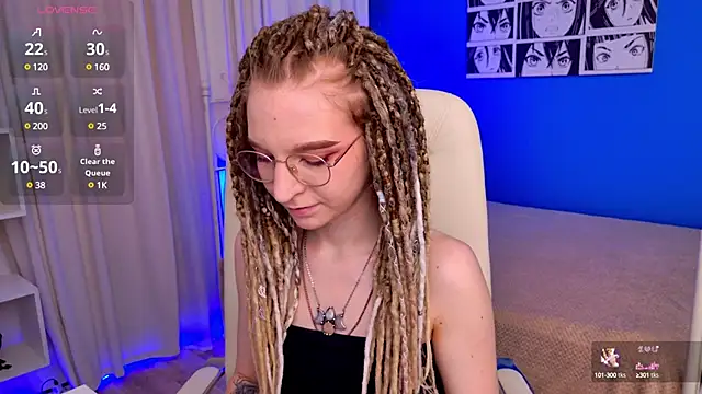 VioletShine online show from March 14, 2025, 9:46 am