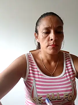 SAMANTA 09- online show from February 25, 2025, 2:37 pm