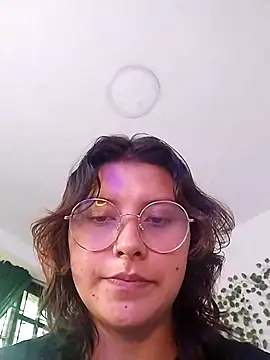 Snapshot of Noellesable chatting on March 2, 2025, 6:35 pm Noellesable online show from March 2, 2025, 6:35 pm