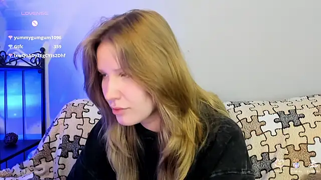 EvaStevs online show from January 17, 2025, 5:32 am