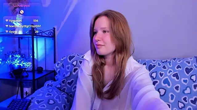 EvaStevs online show from January 25, 2025, 11:32 pm