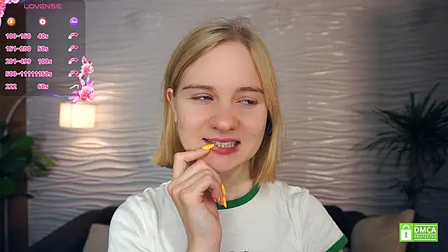 Snapshot of OdelinaFicken chatting on November 10, 2025, 4:06 am OdelinaFicken online show from November 10, 2025, 4:06 am