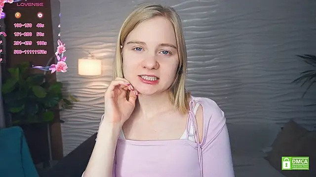 OdelinaFicken online show from January 15, 2026, 4:05 am