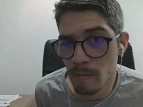 DiGabriel online show from September 12, 2025, 6:29 pm