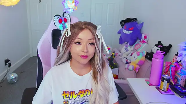 FunSizedGal online show from September 30, 2025, 10:38 pm