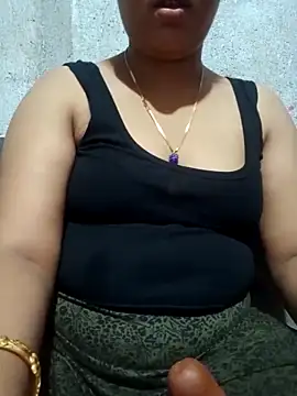 Snapshot of Super-Couple chatting on October 4, 2025, 7:48 pm Super-Couple online show from October 4, 2025, 7:48 pm