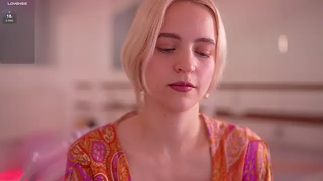 Snapshot of lolly_pie chatting on November 26, 2025, 3:56 pm lolly pie online show from November 26, 2025, 3:56 pm