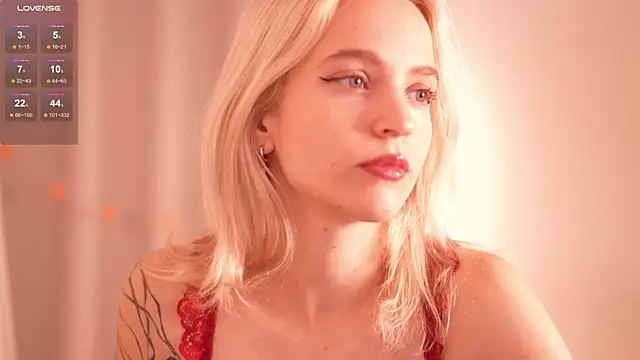 Snapshot of lolly_pie chatting on November 1, 2025, 10:31 am lolly pie online show from November 1, 2025, 10:31 am