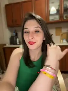 lolippp666 online show from May 14, 2026, 7:11 pm