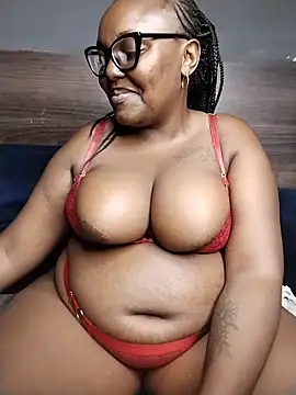 Snapshot of CHERRYYUMMY chatting on April 26, 2026, 11:46 pm CHERRYYUMMY online show from April 26, 2026, 11:46 pm
