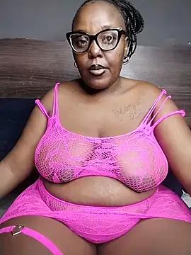 Snapshot of CHERRYYUMMY chatting on April 26, 2026, 11:40 am CHERRYYUMMY online show from April 26, 2026, 11:40 am