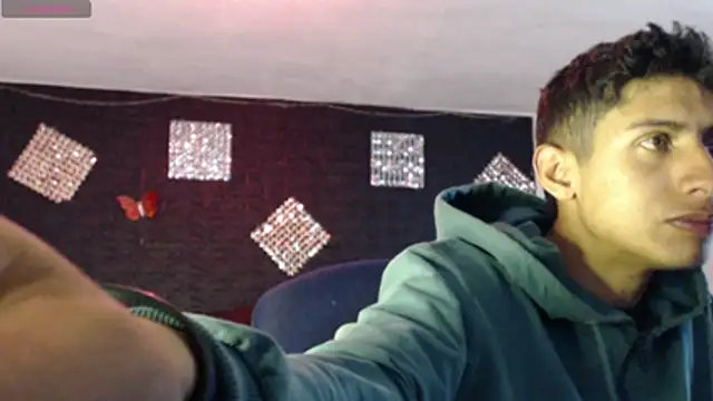 Snapshot of BIG_cockpether chatting on April 14, 2026, 10:15 pm BIG cockpether online show from April 14, 2026, 10:15 pm