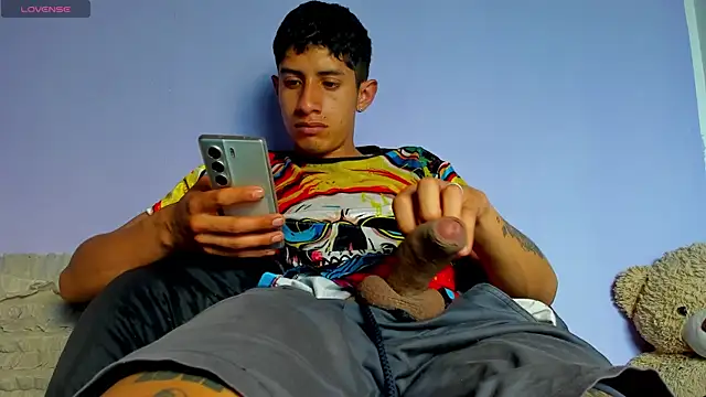 Snapshot of BIG_cockpether chatting on October 28, 2025, 10:36 am BIG cockpether online show from October 28, 2025, 10:36 am