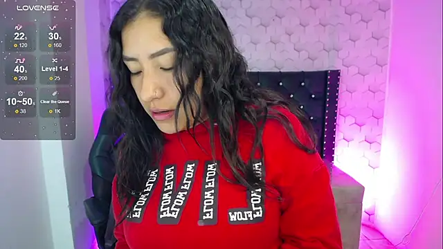 Sofi hot 4m online show from November 11, 2025, 12:33 pm