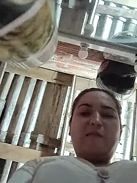 Snapshot of alexax0 chatting on March 13, 2025, 10:32 pm alexax0 online show from March 13, 2025, 10:32 pm