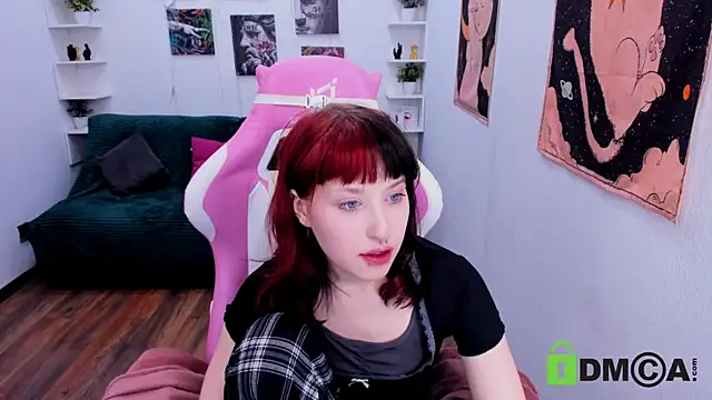 Snapshot of ElizaNik_ chatting on March 6, 2025, 11:53 pm ElizaNik online show from March 6, 2025, 11:53 pm