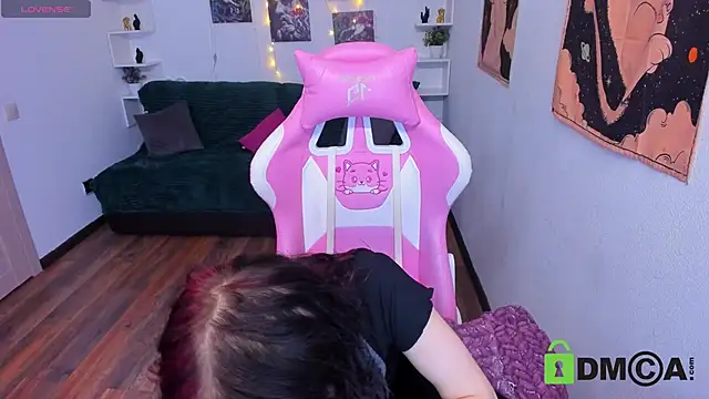 Snapshot of ElizaNik_ chatting on February 15, 2025, 9:49 pm ElizaNik online show from February 15, 2025, 9:49 pm