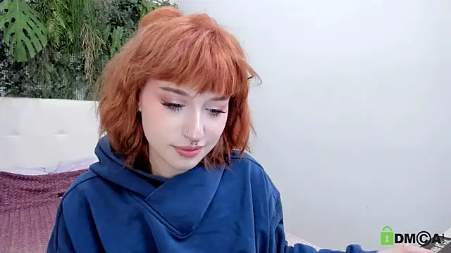 Snapshot of ElizaNik_ chatting on October 2, 2025, 8:45 pm ElizaNik online show from October 2, 2025, 8:45 pm