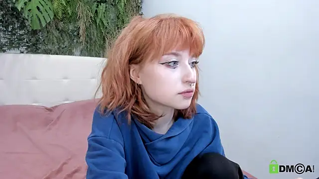 Snapshot of ElizaNik_ chatting on October 18, 2025, 9:28 pm ElizaNik online show from October 18, 2025, 9:28 pm