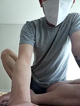 wlalsdldb112 online show from February 17, 2025, 6:09 am