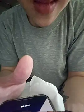 wlalsdldb112 online show from March 19, 2025, 4:57 am