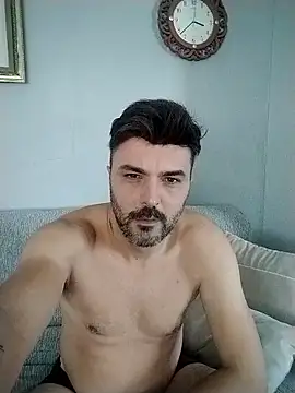 Snapshot of hot_man_eray chatting on October 26, 2025, 12:38 pm hot man eray online show from October 26, 2025, 12:38 pm