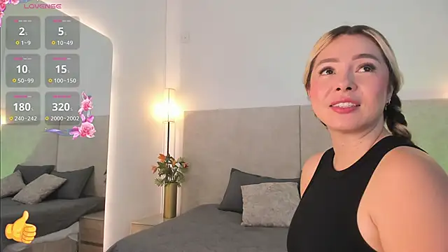Saori newman online show from May 11, 2026, 11:44 am