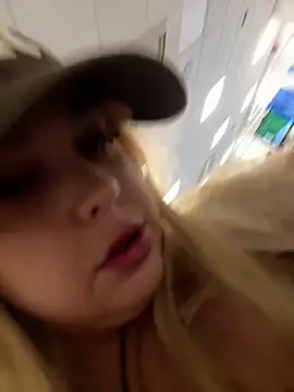 blairbella online show from April 1, 2026, 1:41 pm