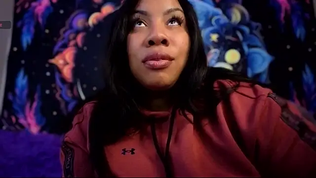 Snapshot of RoxiesObsession chatting on March 16, 2025, 4:45 pm RoxiesObsession online show from March 16, 2025, 4:45 pm