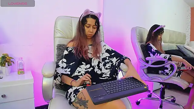 Goddess  Lilith online show from February 4, 2026, 9:21 pm