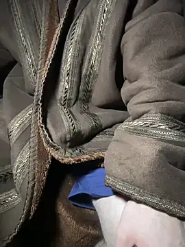 Leo-Cock online show from April 11, 2026, 9:18 pm