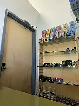 Snapshot of jr91esl chatting on February 21, 2025, 4:59 pm jr91esl online show from February 21, 2025, 4:59 pm