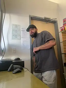 Snapshot of jr91esl chatting on February 5, 2025, 9:18 pm jr91esl online show from February 5, 2025, 9:18 pm