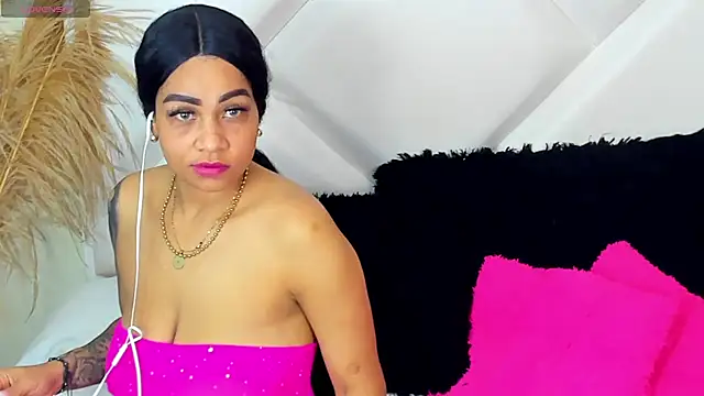 Snapshot of ScarlethNatasha chatting on November 9, 2025, 3:10 am ScarlethNatasha online show from November 9, 2025, 3:10 am