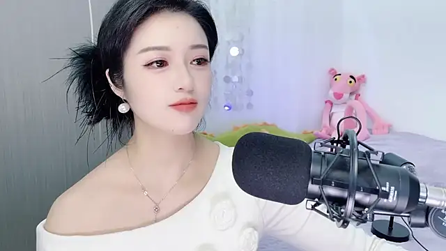 Snapshot of starsqimei chatting on December 14, 2025, 6:19 am starsqimei online show from December 14, 2025, 6:19 am